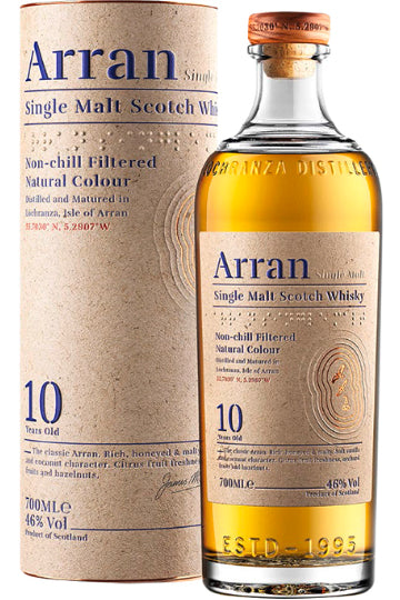 Flasche Arran 10 Jahre Single Malt Scotch Whisky mit Verpackung.