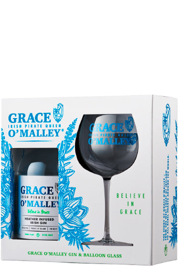 Grace O'Malley Gin Geschenkset mit Flasche und Ballonglas.