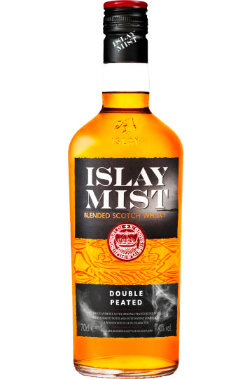 Eine Flasche Islay Mist Blended Scotch Whisky mit der Aufschrift "Double Peated" auf dem Etikett.