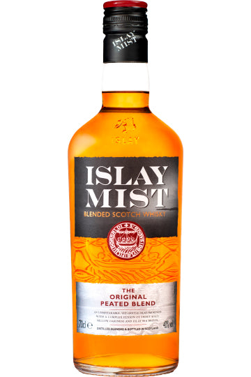 Eine Flasche Islay Mist Blended Scotch Whisky mit oranger Flüssigkeit und schwarzem Etikett.