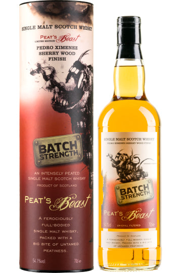 Eine Flasche Peat's Beast Whisky mit Dose, beide im gleichen Design.