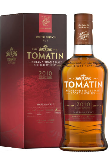 Flasche Tomatin Highland Single Malt Scotch Whisky neben passender Verpackung.