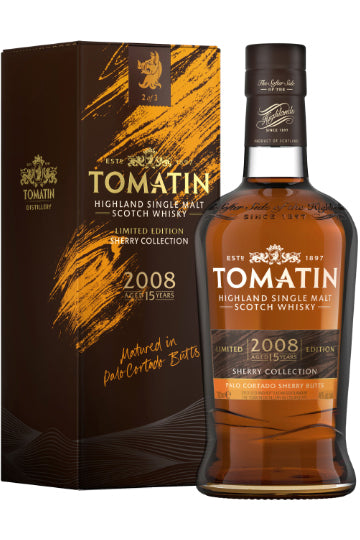 Flasche Tomatin Highland Single Malt Scotch Whisky vor Verpackung, beides mit orange-schwarzem Design.