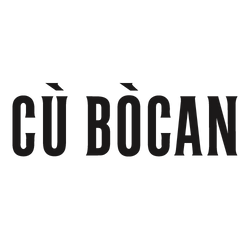 Logo mit dem Schriftzug "Cù Bòcan" in schwarzer, serifenloser Schrift auf weißem Hintergrund.