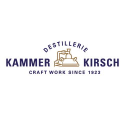 Logo der Kammer Kirsch Destillerie mit stilisiertem Brennkessel und Text "Craft Work Since 1923".