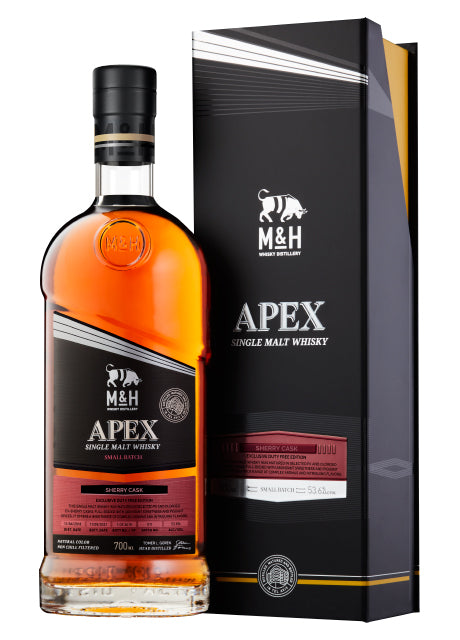 Eine Flasche M&H Apex Single Malt Whisky vor ihrer Verpackung.