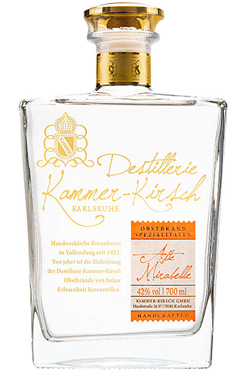 Flasche mit Obstbrand von Kammer-Kirsch, "Alte Mirabelle", 700 ml, 42% Vol., mit goldener Schrift und Siegel.